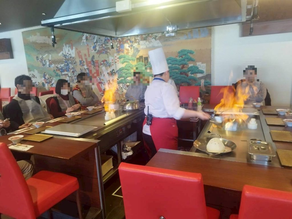【 名古屋発 】 1月11日 新春開運アップ！近江牛ステーキと近江牛塩釜焼きの鉄板焼コースランチ＆お千代保稲荷の串カツ参道とパワースポット多賀大社の初詣　結果報告