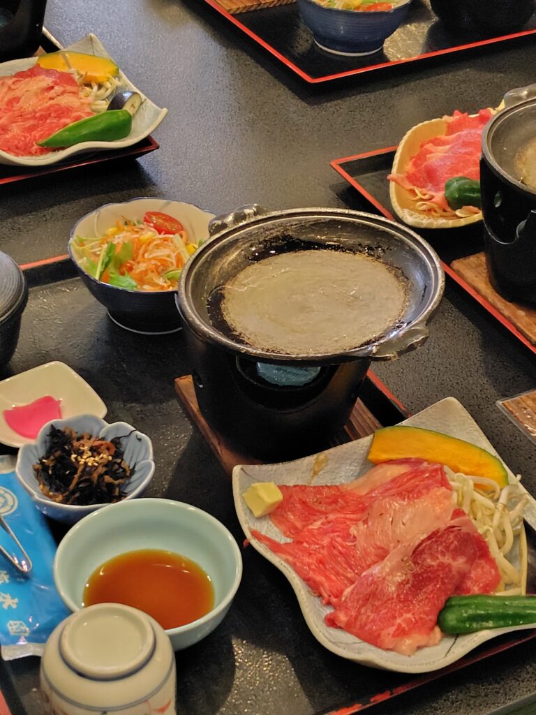 【名古屋発】A5ランク近江牛焼きしゃぶランチと勝負の神！太郎坊宮『天空カフェ』＆ラコリーナ結果報告
