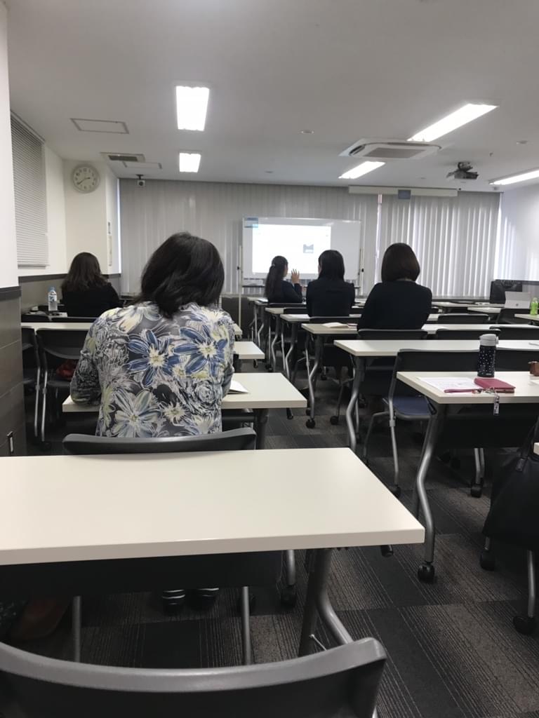 f:id:yumi-sugiura:20181018192745j:plain